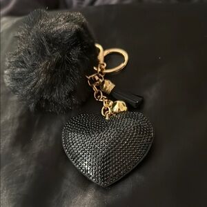 Elegant Black Heart Keychain with Gold Accents